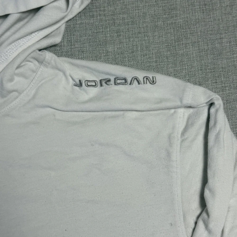 Nike Jordan Hoodie Mens M White Pullover Hooded Lightweight Pockets Embroidered